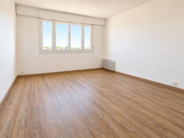 LOCATION STUDIO 30,12 M2 AVIGNON 84000 PROCHE CENTRE VILLE