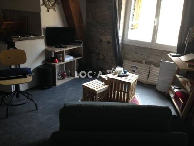 Location Studio 30 m² à Lyon 1 600 ¤ CC /mois