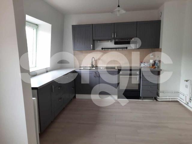 location studio 38 m² croix 59170