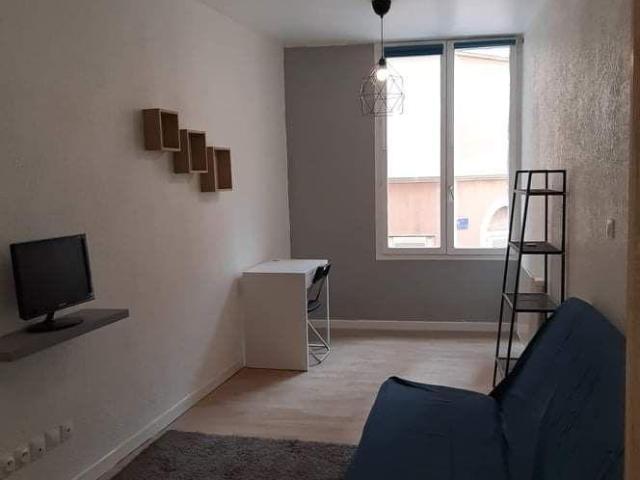 Location studio centre ville Toulon