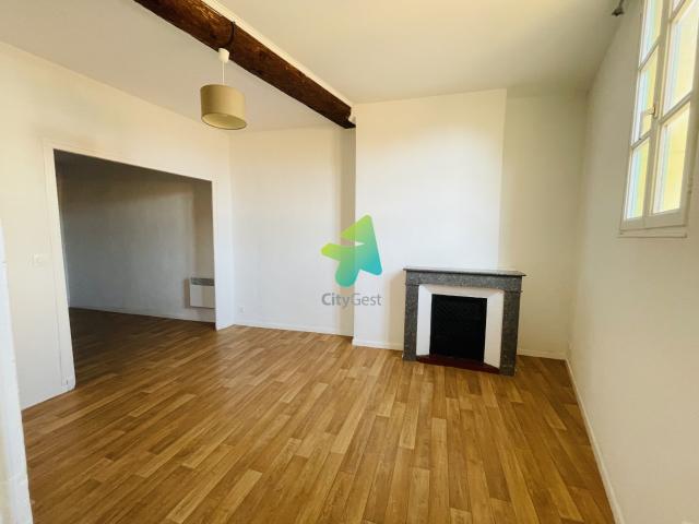 Location STUDIO CENTRE VILLE