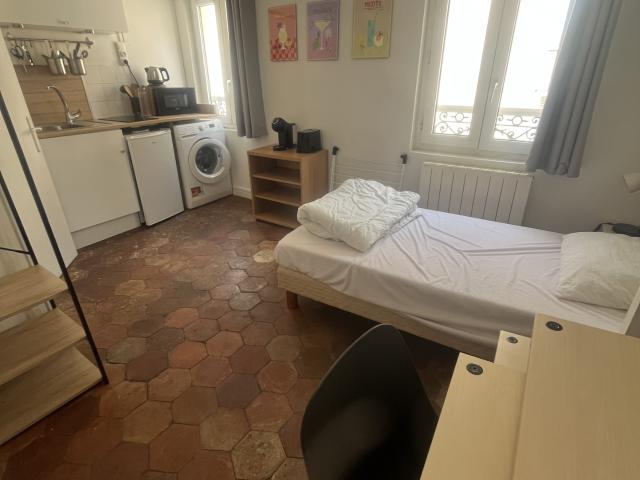 Location studio Chartres 1 pièce 13.87m² 495€ | Aviron Conseil Immobilier