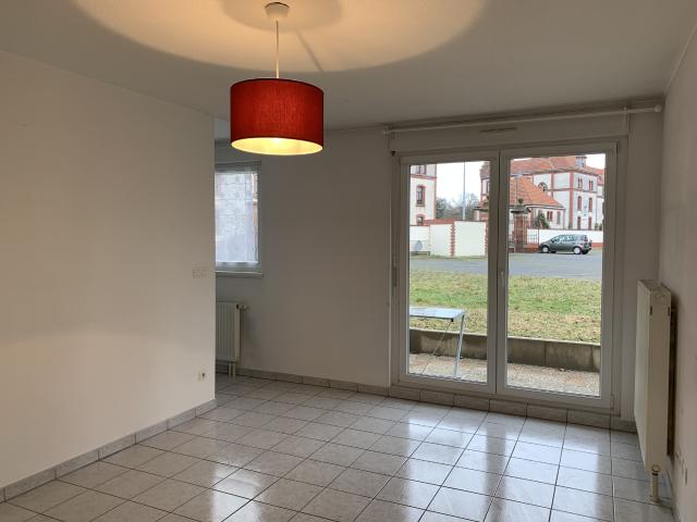 Location STUDIO CLOS MONTALIVET / Réf. 0059 L | SARREGUEMINES IMMOBILIER