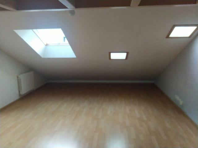 Location Studio avec Mezzanine hyper centre Nant