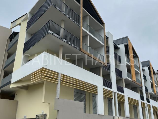 Location studio Les trois mares 1 pièce 22.48m² 412.8€ | Cabinet Habilis