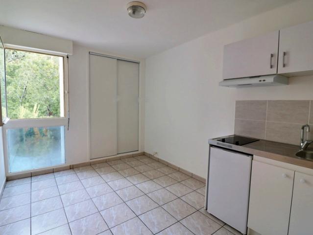 Location studio Marseille 8