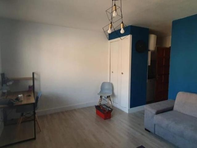 Location Studio Meublé Nimes