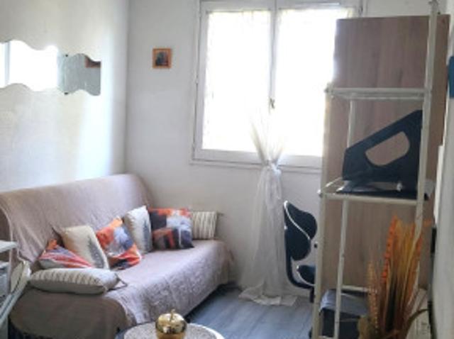 Location studio meublé à Gradignan. PROCHE TOUTES UNIVERSITÉS