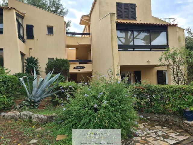 Location STUDIO MEUBLE CAVALAIRE SUR MER | Les 3 Agences