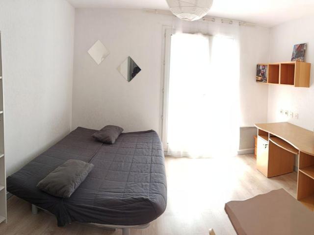 Location studio meublé croix rouge/Kerichen