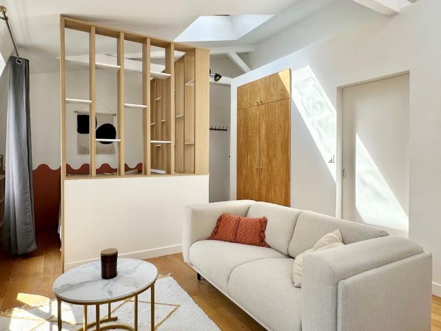 Location studio meublé de 32 m2 Cité Monthiers à Paris