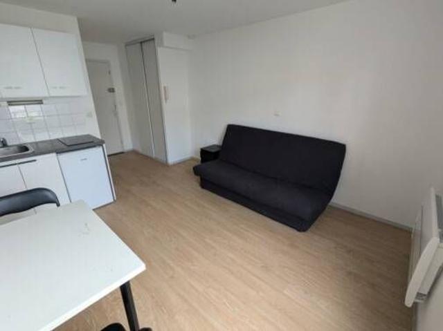 Location Studio Meublé proche CHU / ds Hypercentre