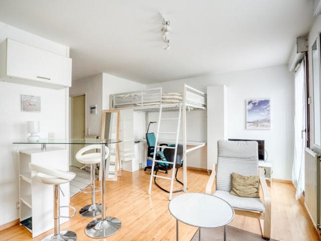 Location Studio meublé 27 m