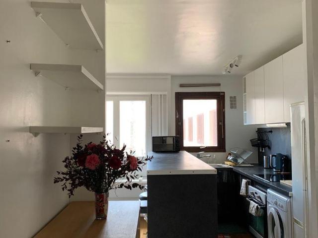 LOCATION STUDIO MEUBLE 32M² PARIS 18