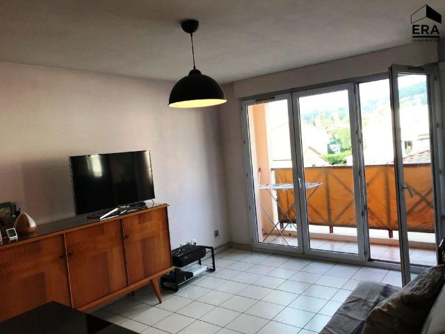 LOCATION STUDIO MEUBLE