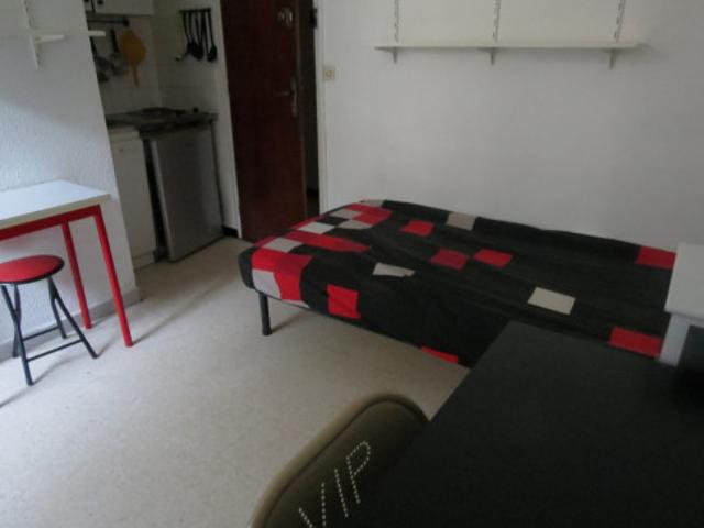 location Studio meublé