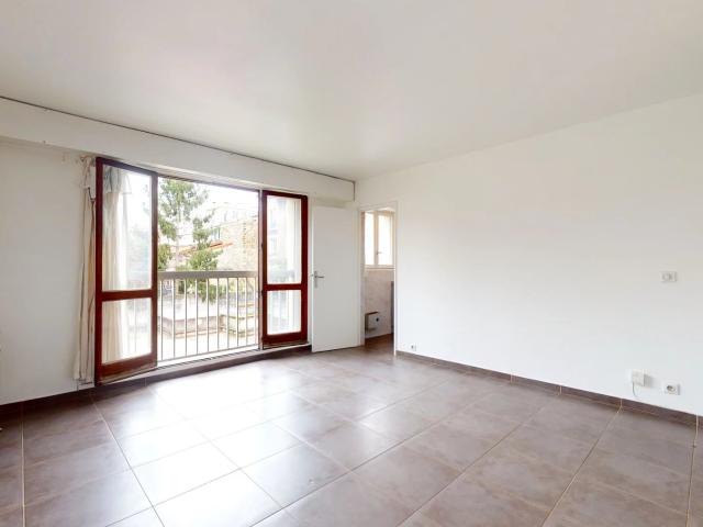 Location studio non meublé – Rue Périer