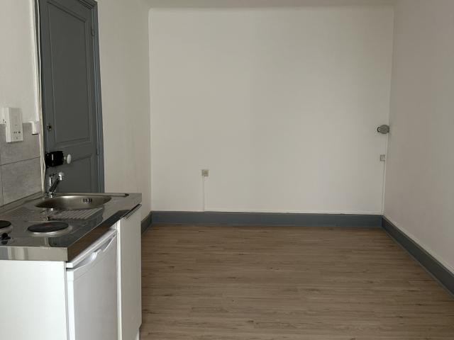 Location studio Nancy 1 pièce 12m² 375€ | Novadimm