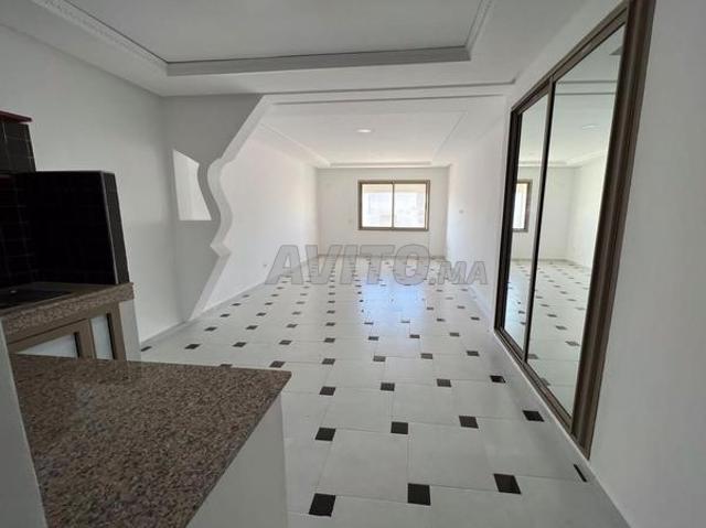 Location studio neuf Agdal