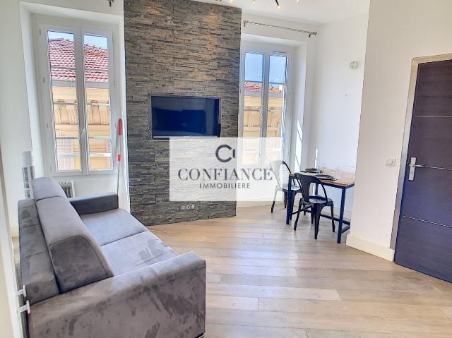Location studio Nice Place masséna, 17m² 1 pièce 790€