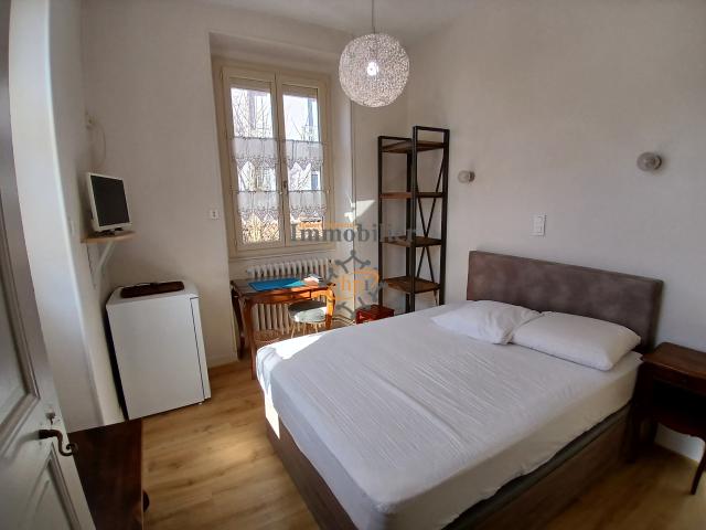 Location studio Saint Affrique 1 pièce 20m² 320€ | Hubert Peyrottes Immobilier