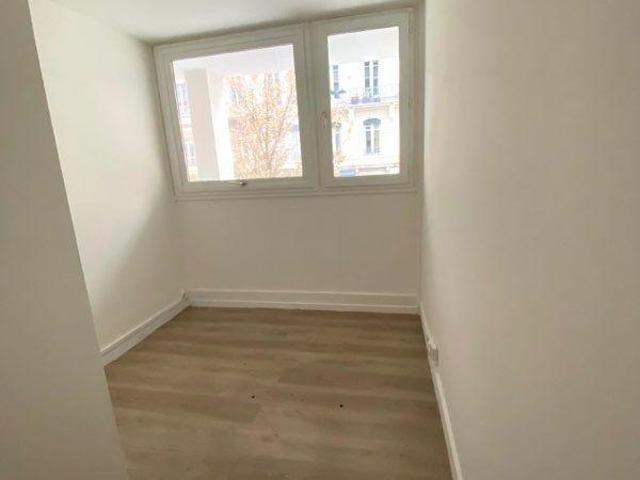 Location studio Paris 11ème