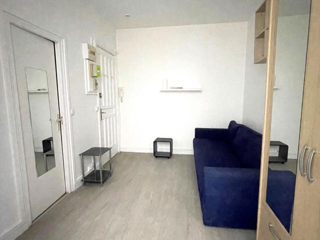 Location studio Paris 1 pièce 14.77m² 540€ | Auburtin Immobilier