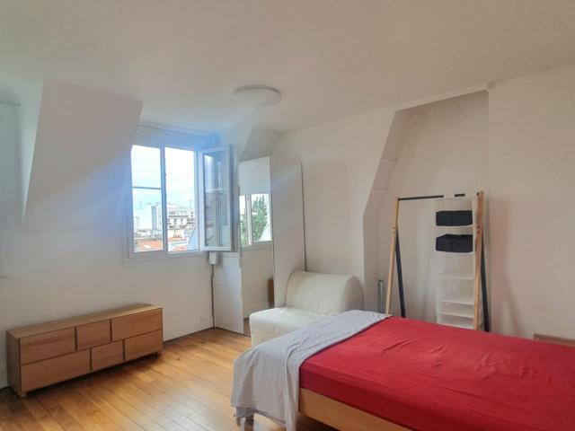 Location studio Paris 1 pièce 28.8m² 950€ | Auburtin Immobilier