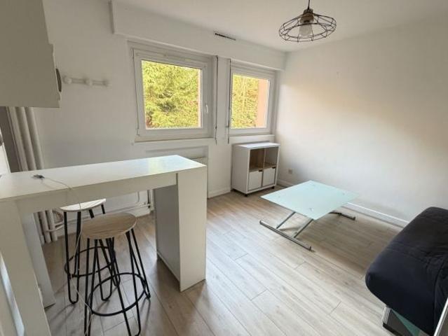 Location Studio rénové e Chalon sur saone