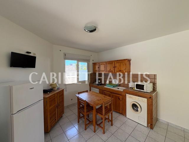 Location studio Tampon 1 pièce 20.38m² 650€ | Cabinet Habilis