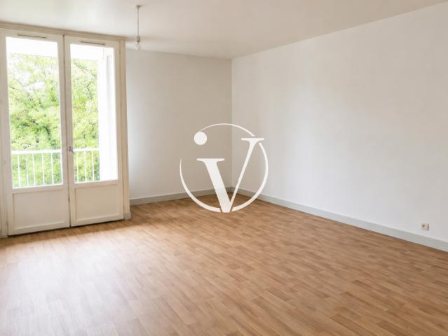 Location studio Vendôme 1 pièce 25.82m² 385€ | Indicateur Vendomois Immobilier