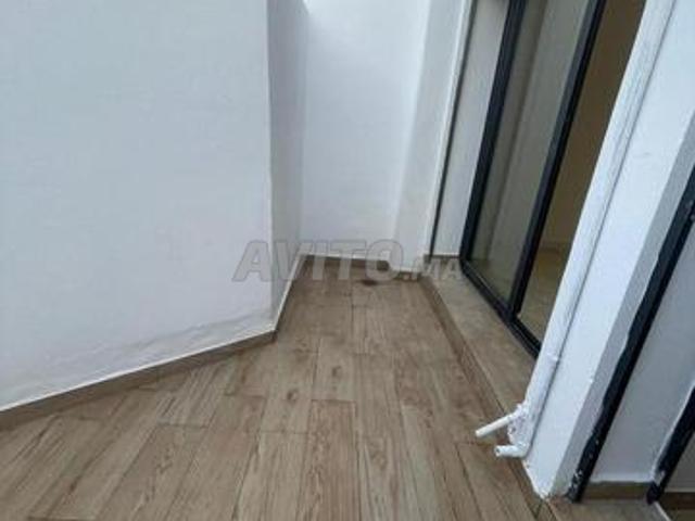 Location studio vide à Quartier des hôpitaux
