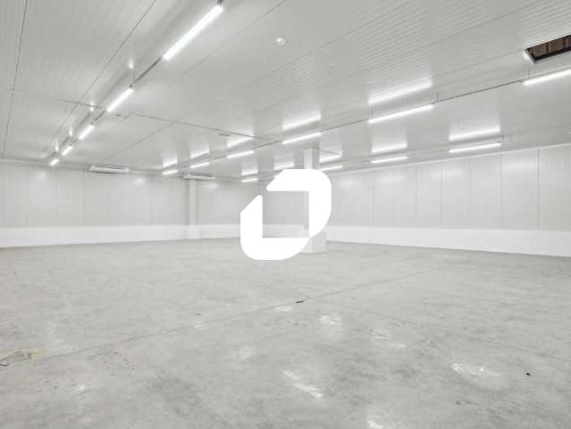 Locaux d'activité avec chambres froides à louer Thiais Proche transports
