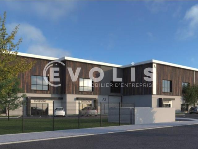 Locaux d'activité à vendre Ollainville Proche RER et autoroutes