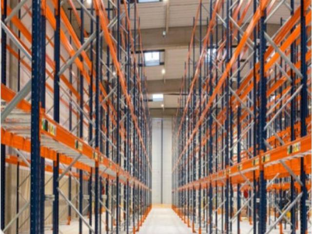 Locaux d'activité à vendre Persan Proche A15 A16 et CDG