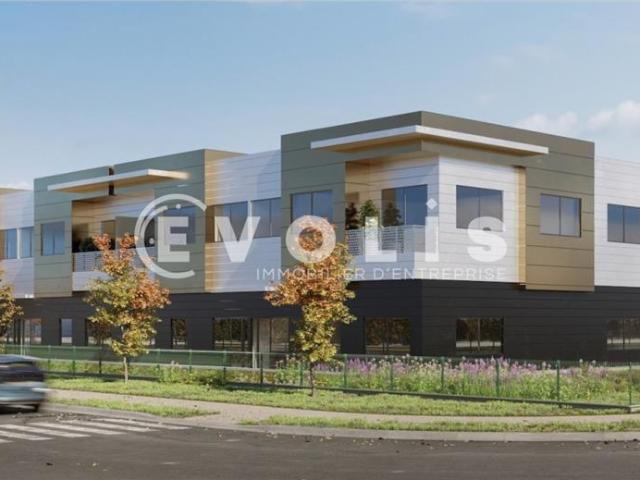 Locaux d'activité à vendre Saint Pierre du Perray Proche A5 et N104