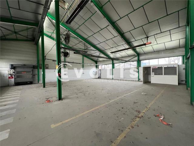 Locaux d'activités à vendre Mornant Proximité centre et axes régionaux