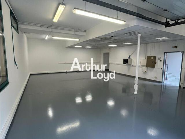 Locaux mixtes à louer Sophia Antipolis Proche A8