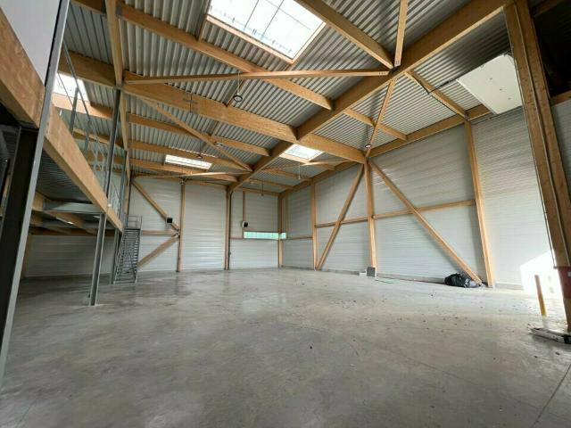 Locaux neufs à vendre Bailly Romainvilliers Proche A4 A104