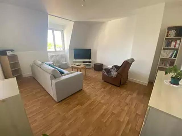 Loches 37600 Achat / Vente appartement 5 pièces t5