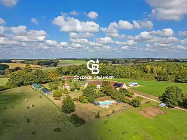Loches 37600 Achat / Vente maison 10 pièces t10 piscine
