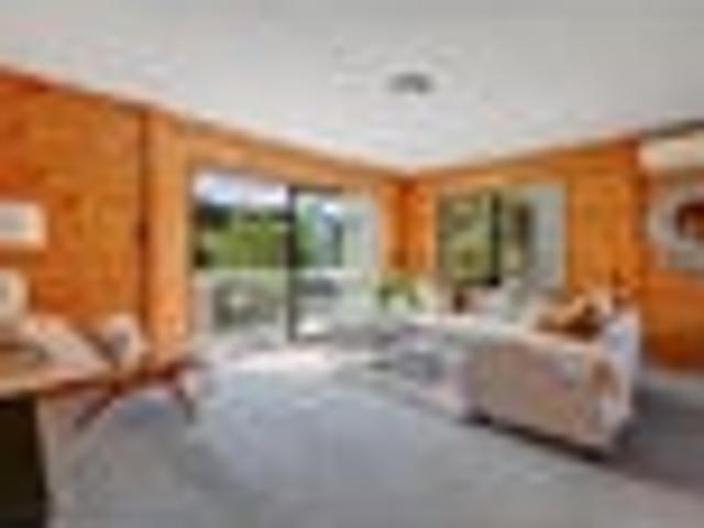 Lockwood Charm + Freehold Land = Smart Buying