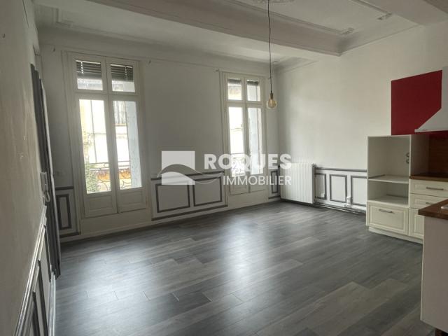 Lodeve centre, Appartement T3, 64.96 m2