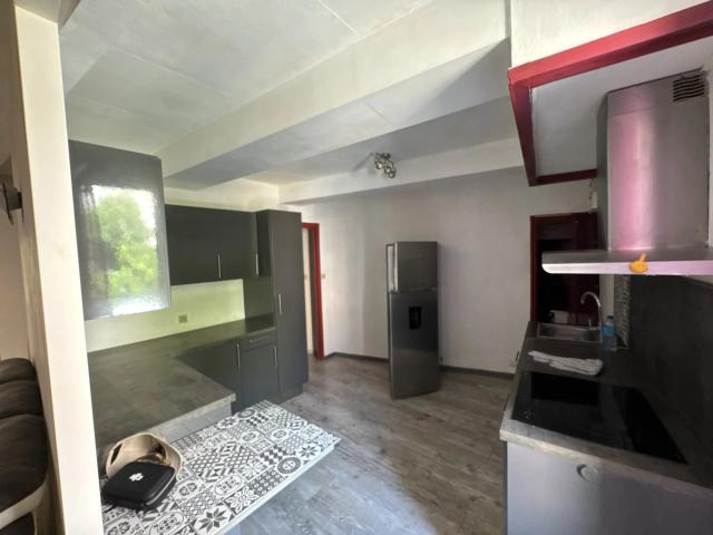 Lodeve Centre 75m² Lodève