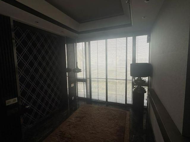 Lodha Trump Tower 4 Bedroom 1690 Sq. Ft. Apartment in Worli Mumbai Listing ID: #10250