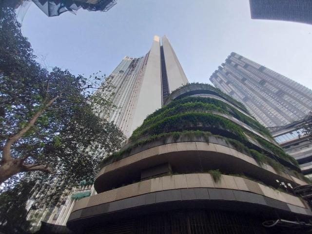Lodha Trump Tower 4 Bedroom 1605 Sq. Ft. Apartment in Worli Mumbai Listing ID: #9893