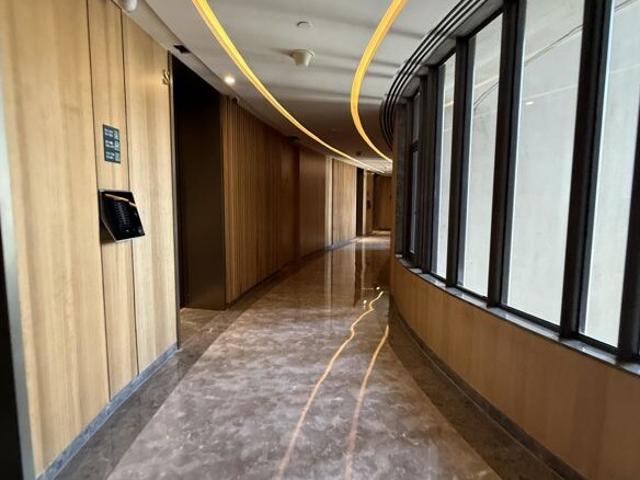 Lodha Trump Tower 3 Bedroom 1390 Sq. Ft. Apartment in Worli Mumbai Listing ID: #10384