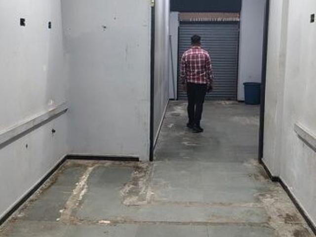 Lodha Vista Commercial Shop 350 Sq. Ft. in Bdd Chawl Mumbai Listing ID: #10343
