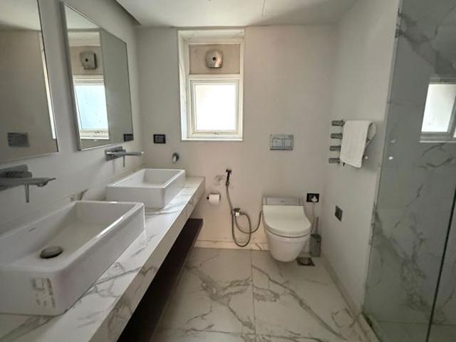Lodha Avalon 3 Bedroom 1500 Sq. Ft. Apartment in Juhu Mumbai Listing ID: #9896