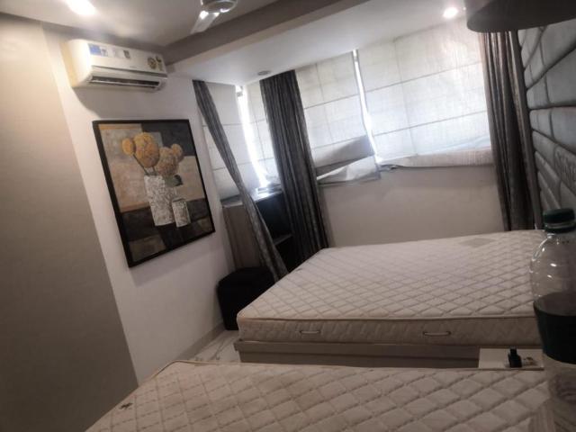 Lodha Parkside 2 Bedroom 893 Sq. Ft. Apartment in Worli Mumbai Listing ID: #9920